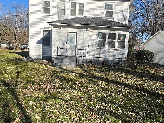 4th image of 601 N Vandeventer St