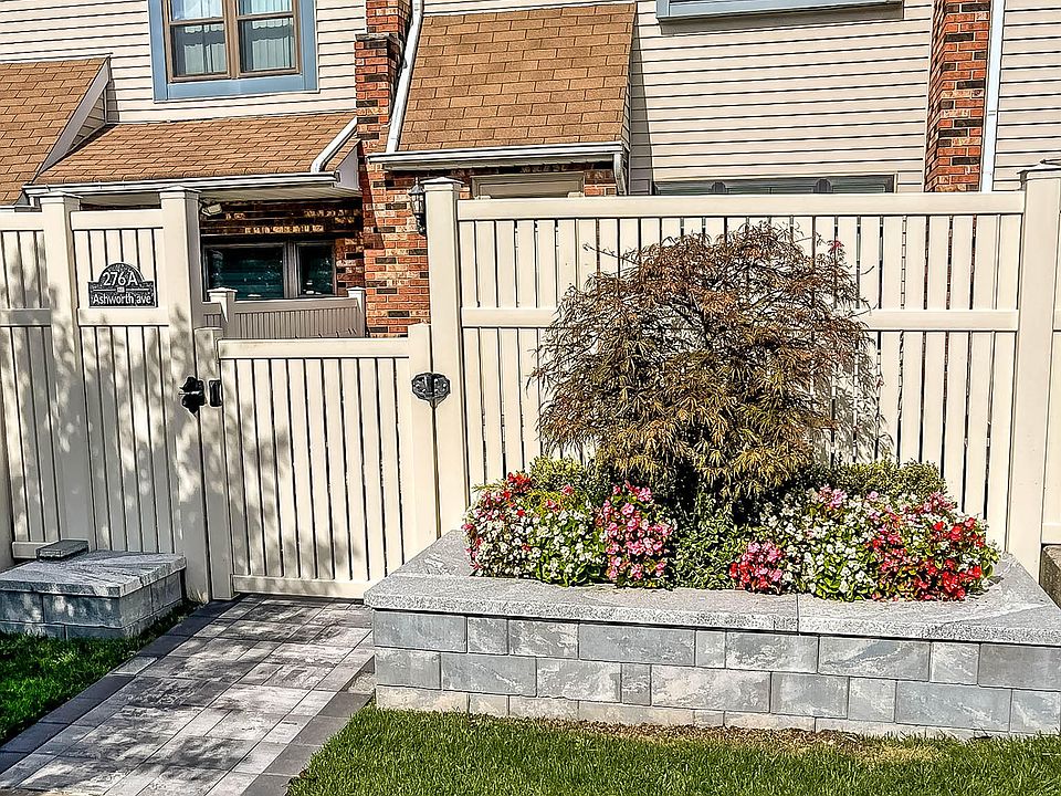 1st image of 276 Ashworth Ave #A