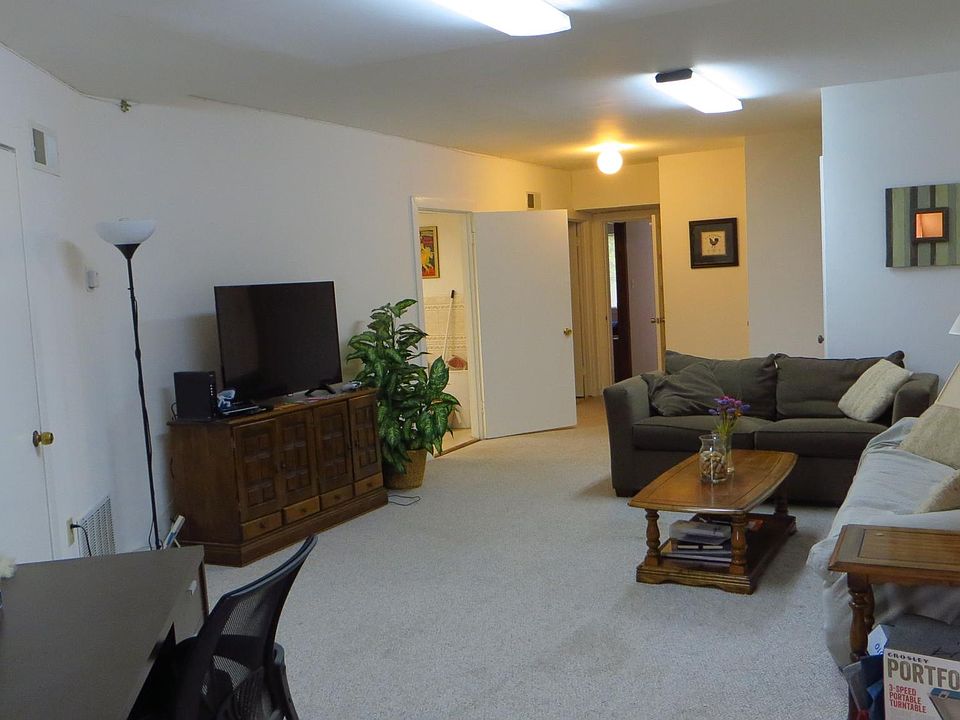 1st image of 850 27th Ave #A