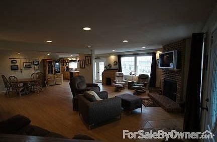 Living room fireplace
						:
						Picture taken from dining room