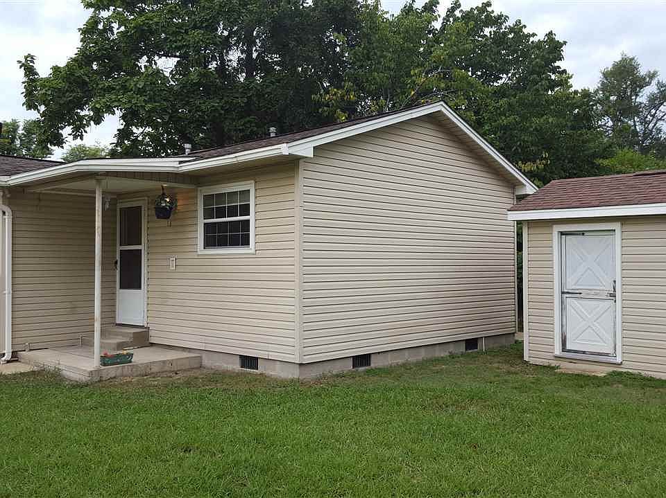 2nd image of 708 N Ozark Ave
