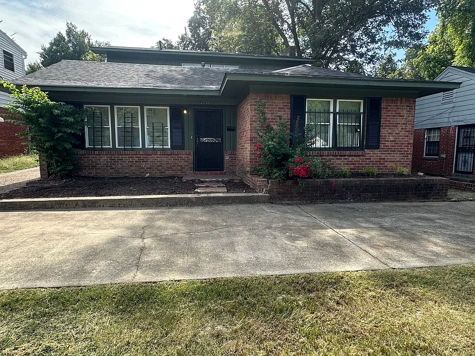 1931 Quinn Ave