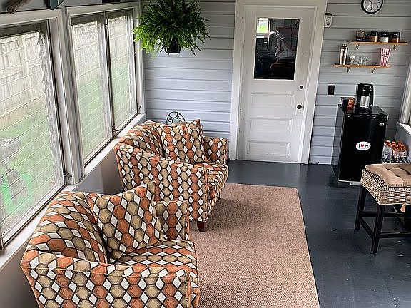 Breezeway house to garage