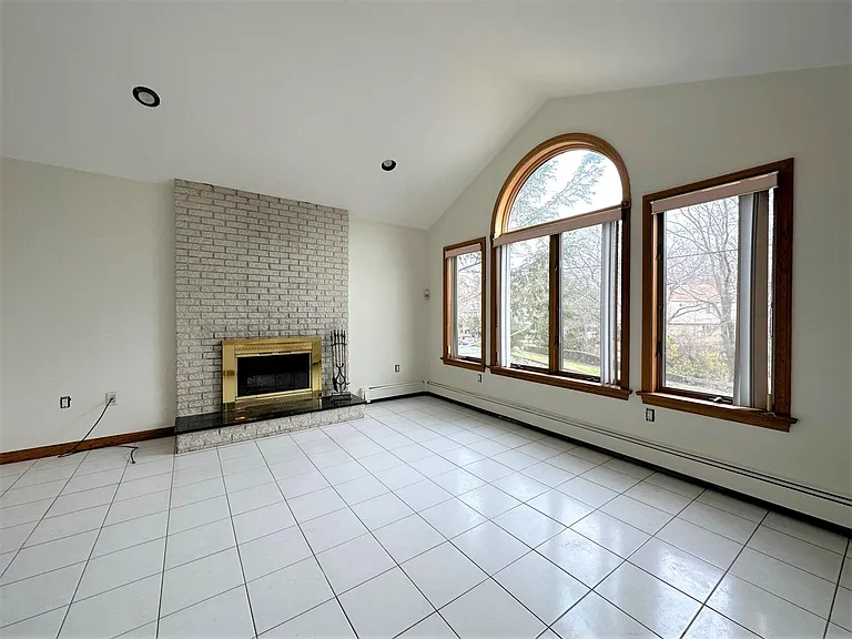 114-116 Grover Road Ext — Photo 10