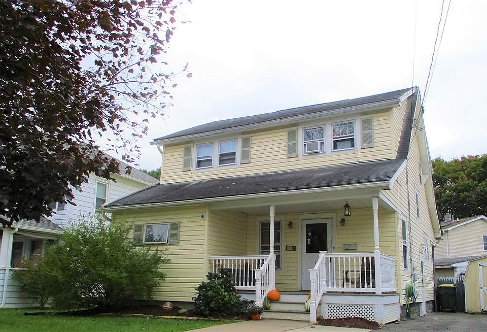 1st image of 16 Hillcrest Ave