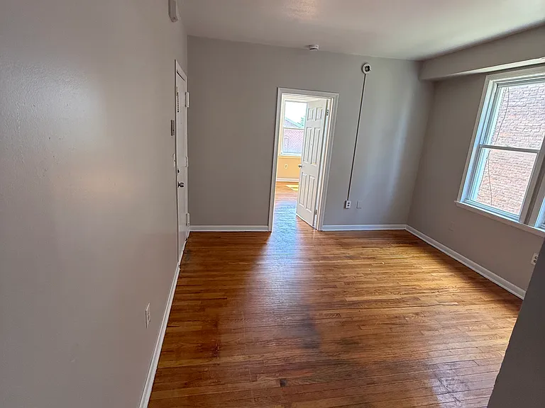 2495 Main St #3 — Photo 15