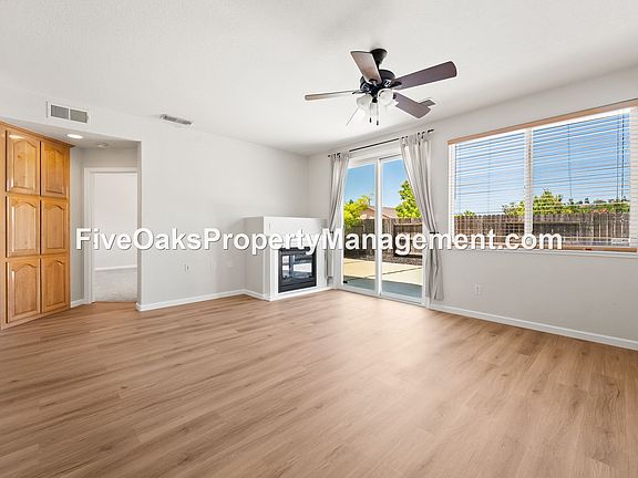 4th image of 2242 Zittel Dr