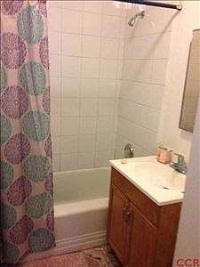 4th image of 625 N Lincoln St