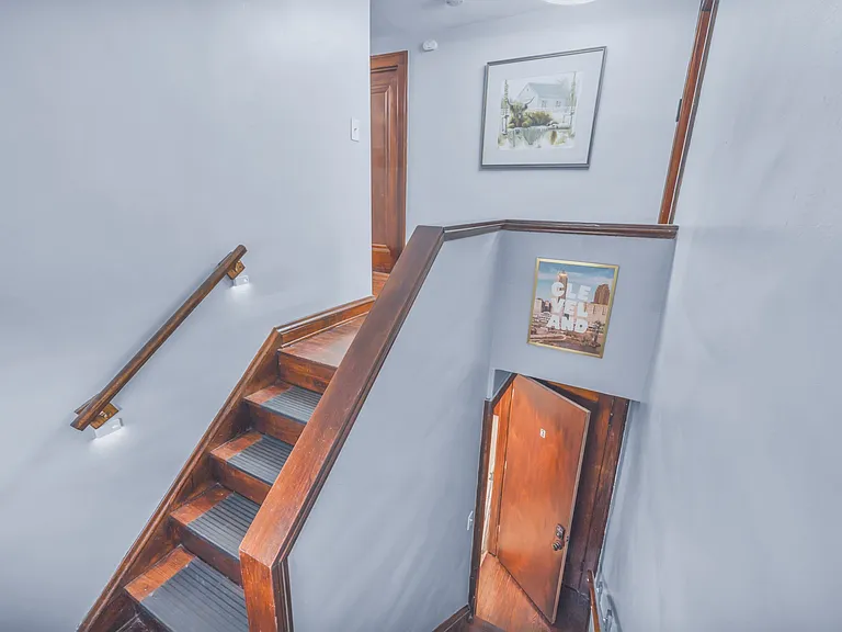 3386 Westbury Rd #3 — Photo 11