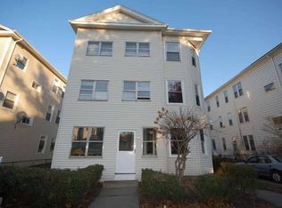 89 Arthur St #2, Worcester, MA 01604