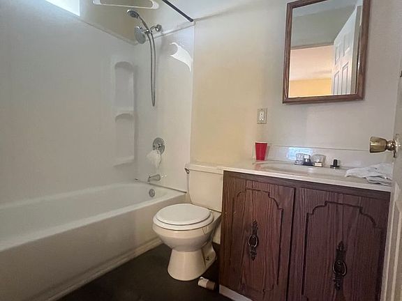 5th image of 6827 Michigan Ave #5