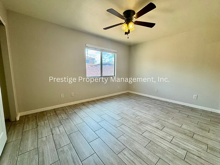 703 W Cholla Crest Dr — Photo 12
