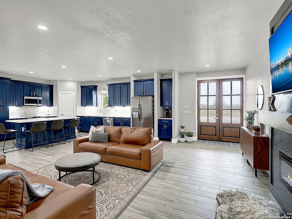 1st image of 757 JOY LN