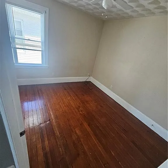 11 Windmill St — Photo 11