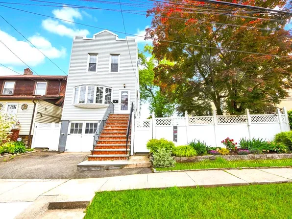 30 Lee Avenue, Yonkers, NY 10705