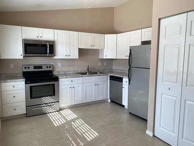 2780 Cypress Dr #A — Photo 4