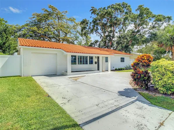 7841 Causeway Blvd S, Saint Petersburg, FL 33707