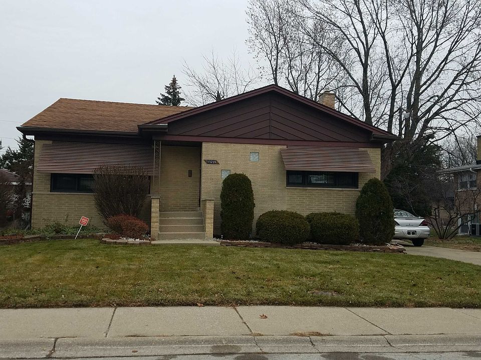 1st image of 15235 Drexel Ave