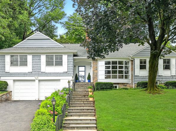 18 Taunton Rd