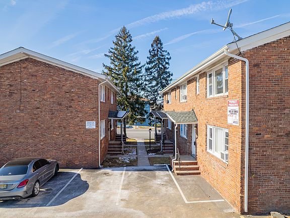 2nd image of 748 Convery Blvd APT 5A