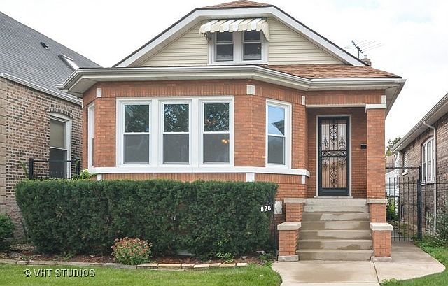1st image of 826 N Kildare Ave