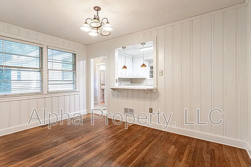 3 bed, 1.5 bath, 1463 sqft, $1,650 — Photo 4