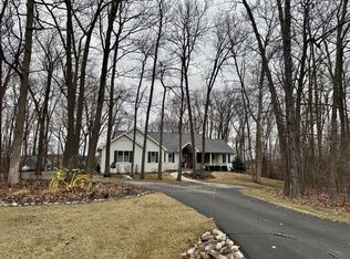 W2545 Blackberry DRIVE, Mount Calvary, WI