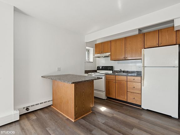 4th image of 4980 N Marine Dr APT 436