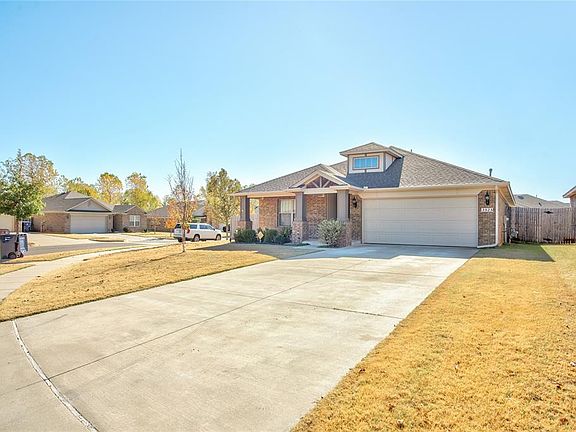 2nd image of 3525 Piney River Dr