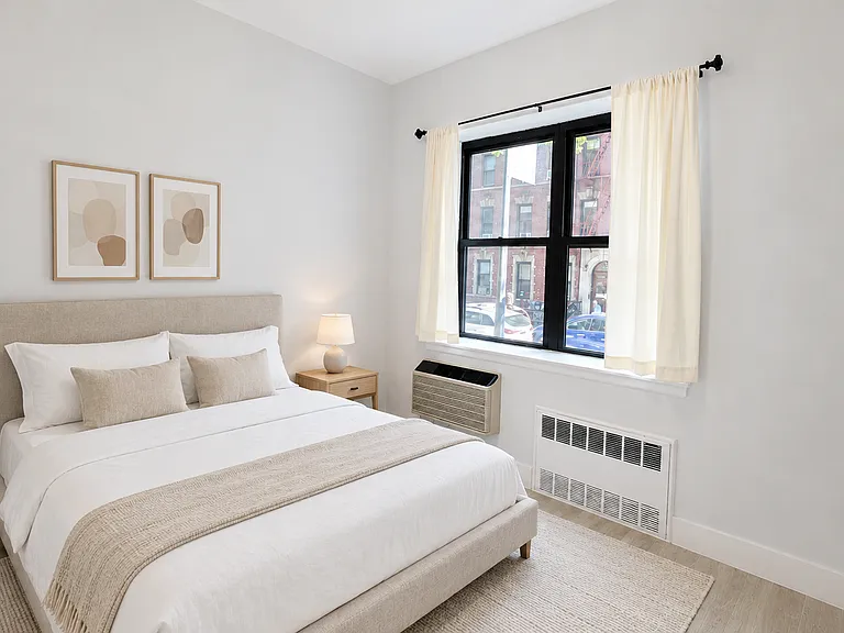 442 E 75th St #1B — Photo 3