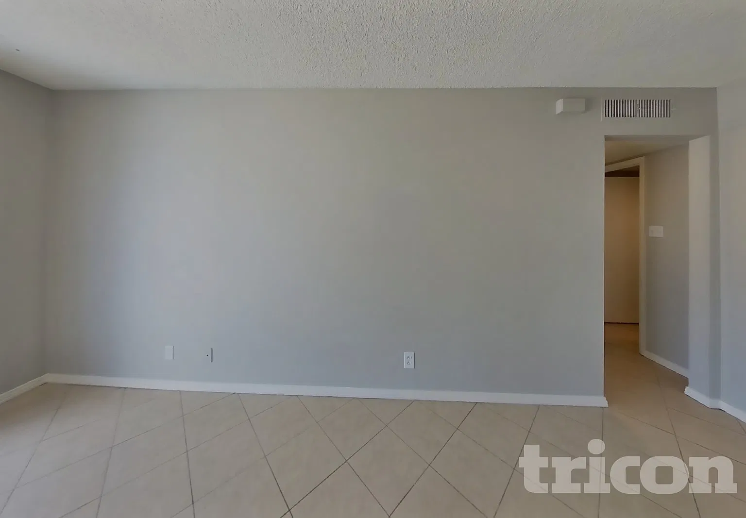 320 Oliveiro Court Henderson NV — Photo 4