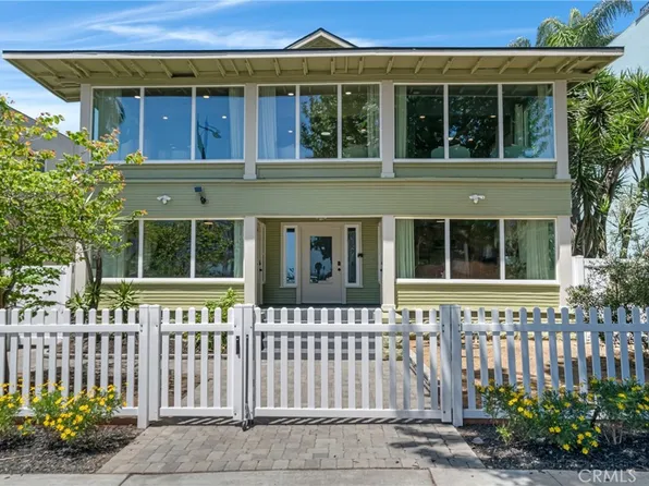 1123 E Ocean Blvd, Long Beach, CA 90802