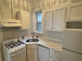 39 Hemenway St APT 14, Boston, MA 02115