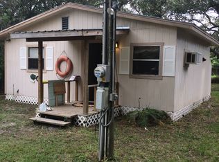 1612 Sammy Henderson St, Rockport, TX 78382