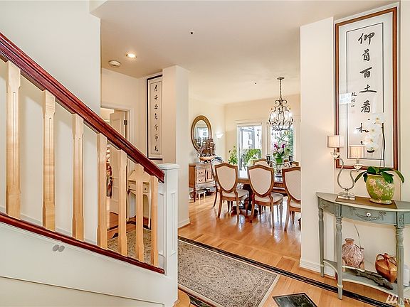 2nd image of 8461 NE Woodland Cove Dr
