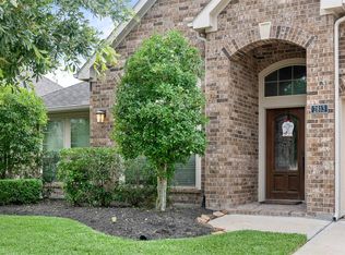 2813 Field Hollow Dr, Pearland, TX 77584