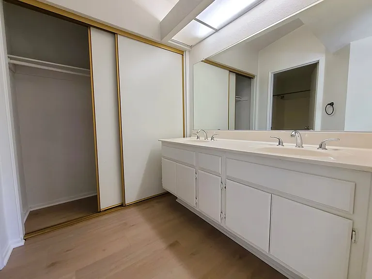 2476 Dublin Way — Photo 17