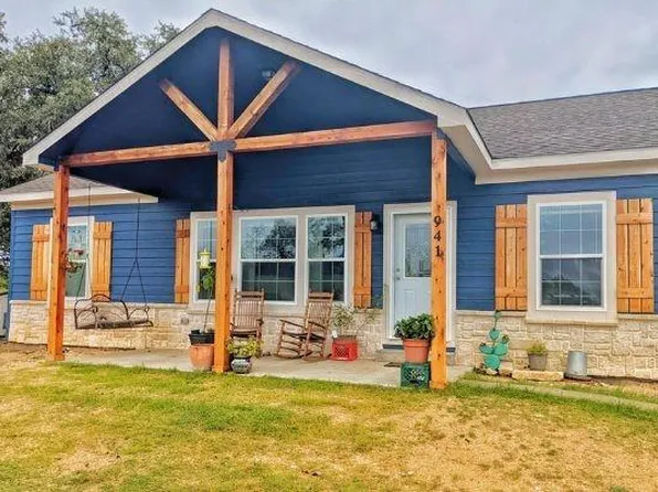 230 Vaughn Cir, Griffin, GA 30223