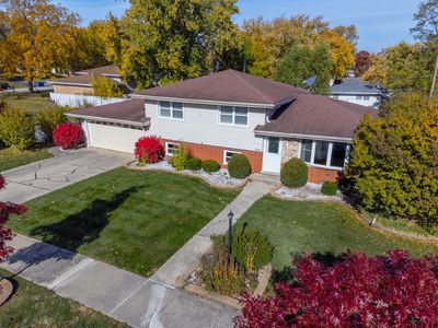 8142 W 90th St, Hickory Hills, IL, 60457