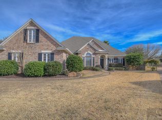 2400 Churchill Dr, Bossier City, LA 71111