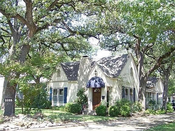 2nd image of 2325 Marigold Ave
