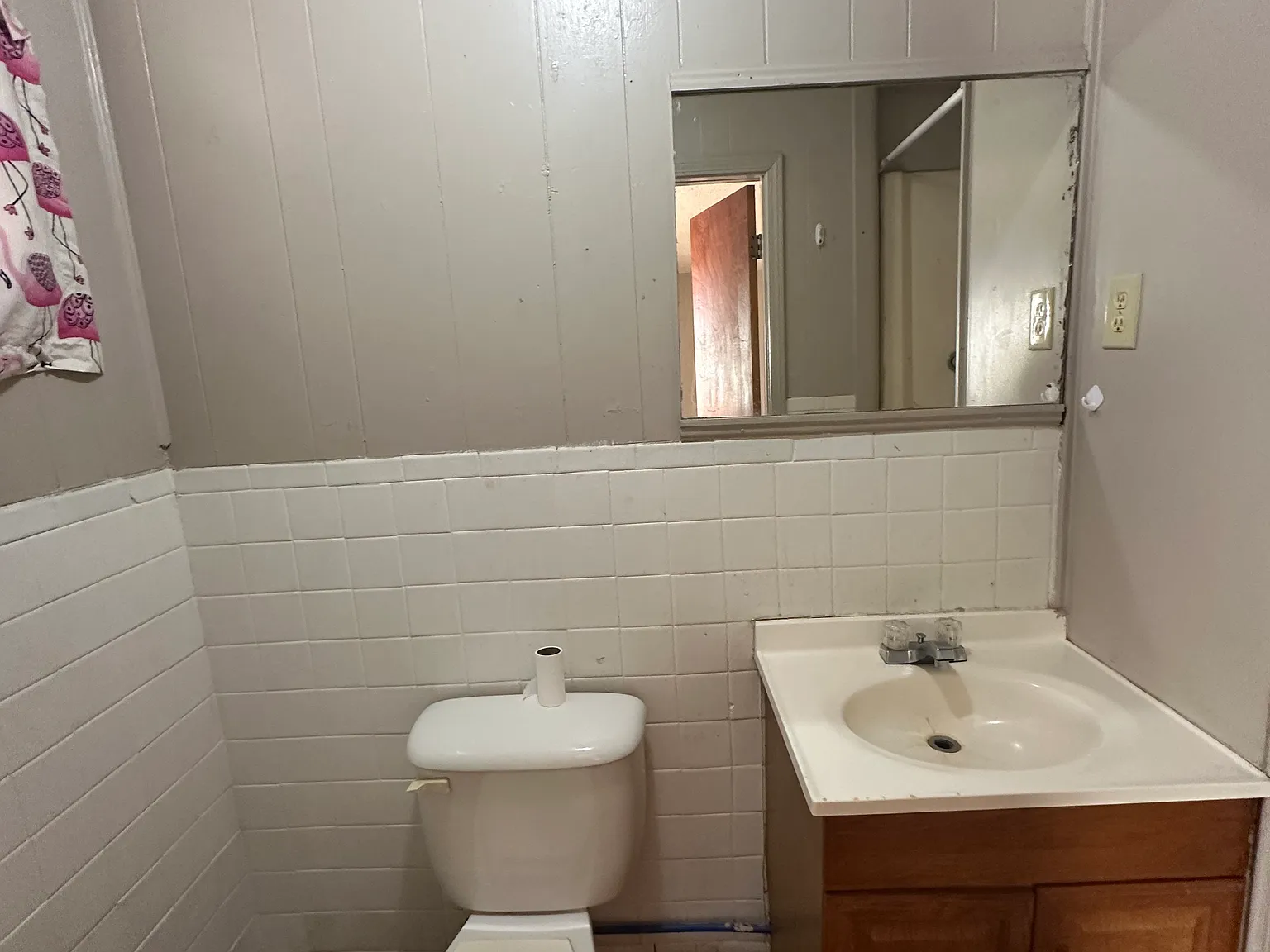 119 Springs East Rd — Photo 2