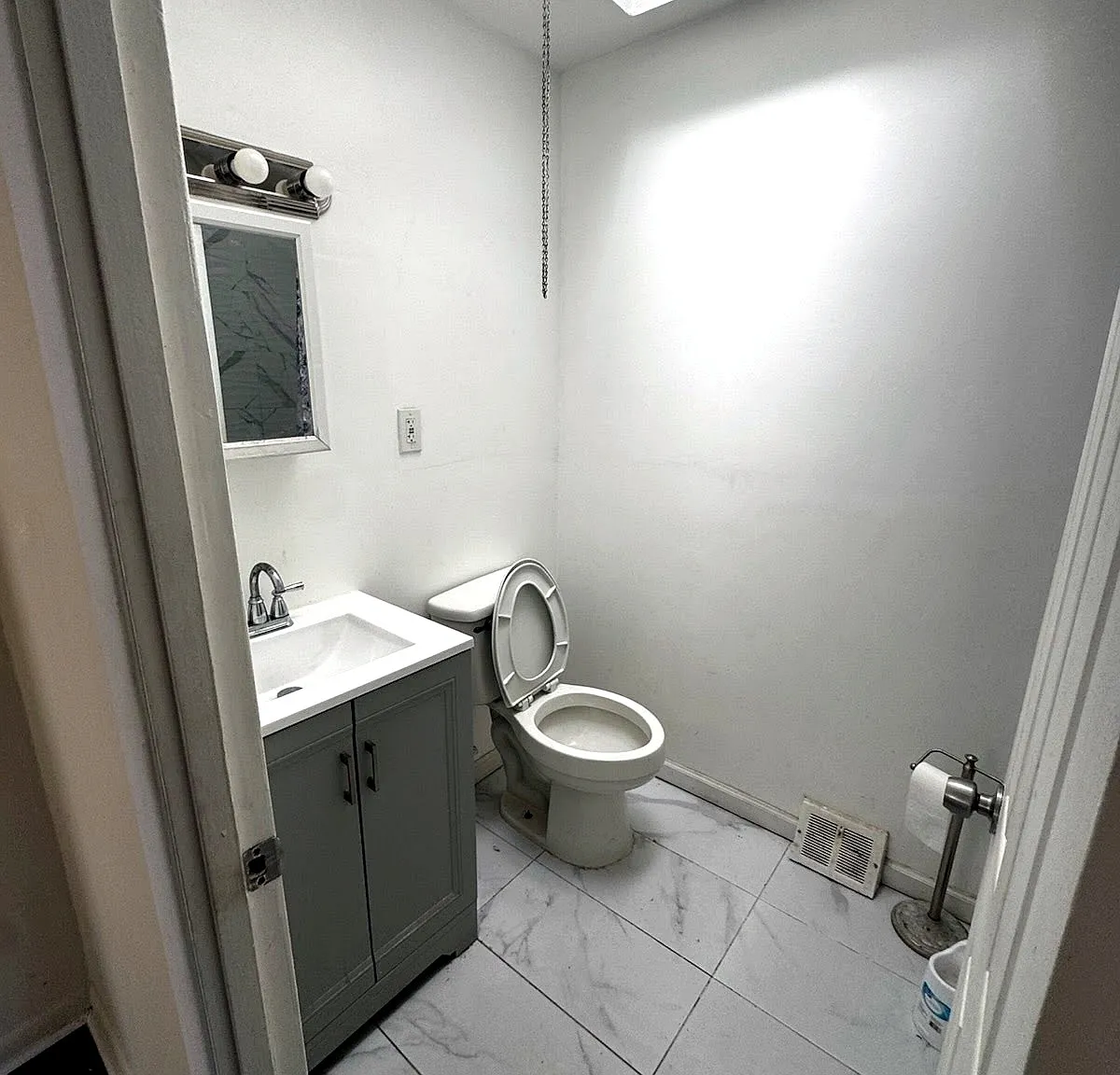 10029 Bridle Road - 2 — Photo 4