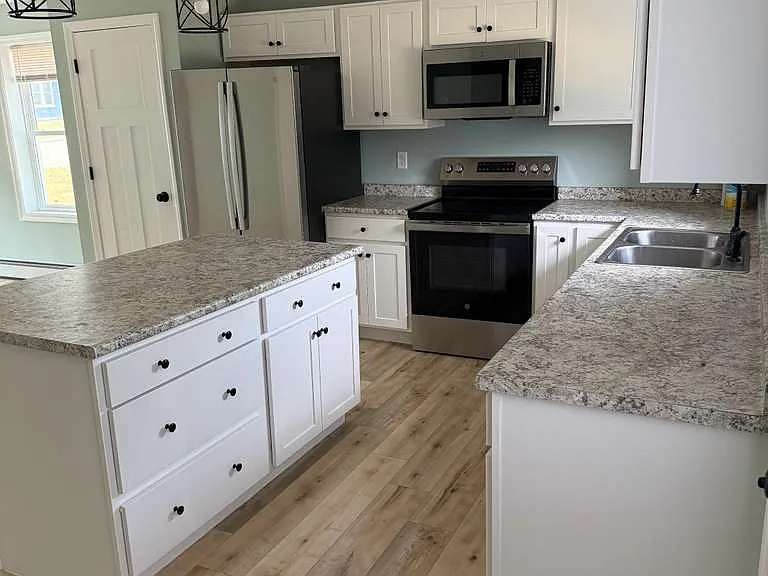 30 Wildwood Dr #30 — Photo 4