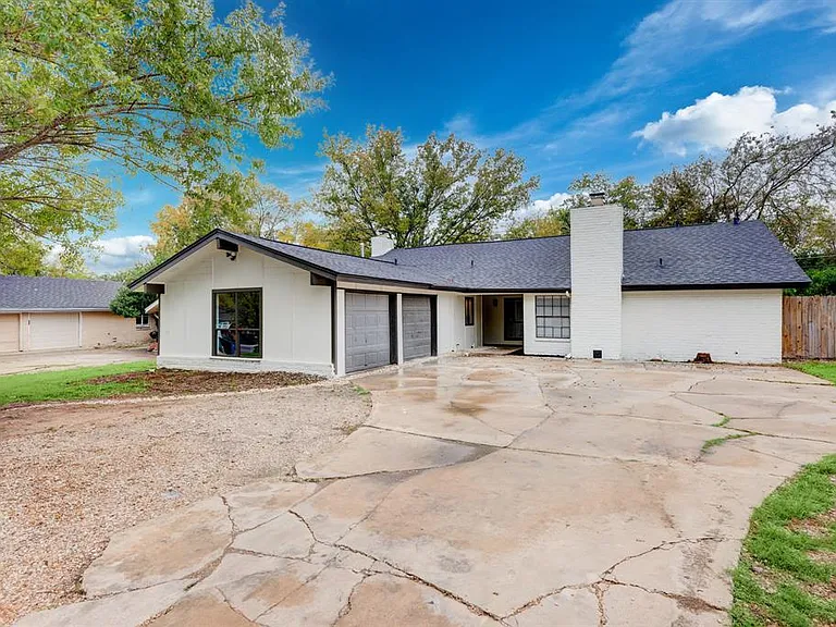 5209 Purple Sage Dr #A — Photo 2