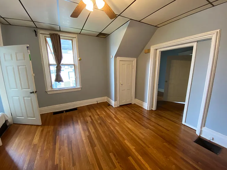 2823 Highland Ave #1 — Photo 6