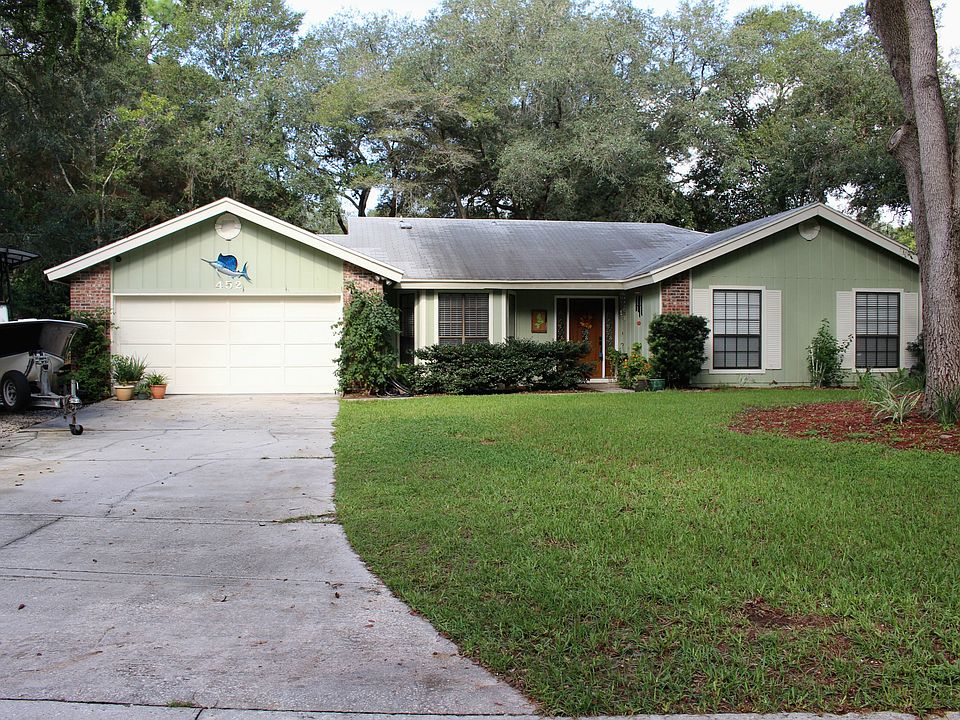1st image of 452 Tarrasa Dr