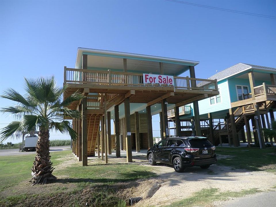 1st image of 2569 Palm Dr