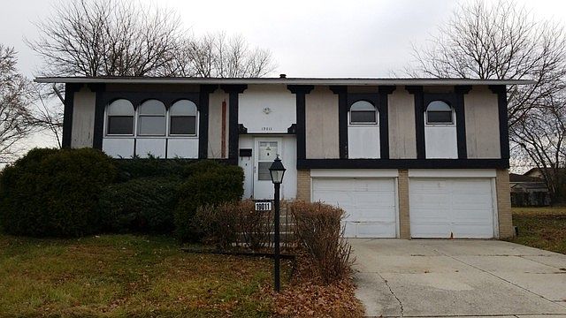 1st image of 19011 Willow Ave