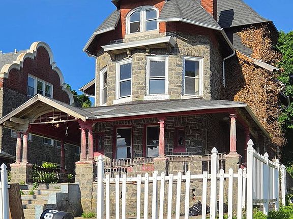 3rd image of 836 N 63rd St